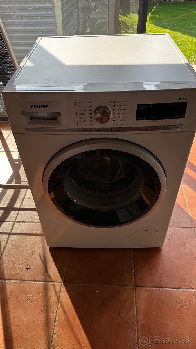 Predam automatickú pracku Siemens dvoj ročná vyborny stav. P