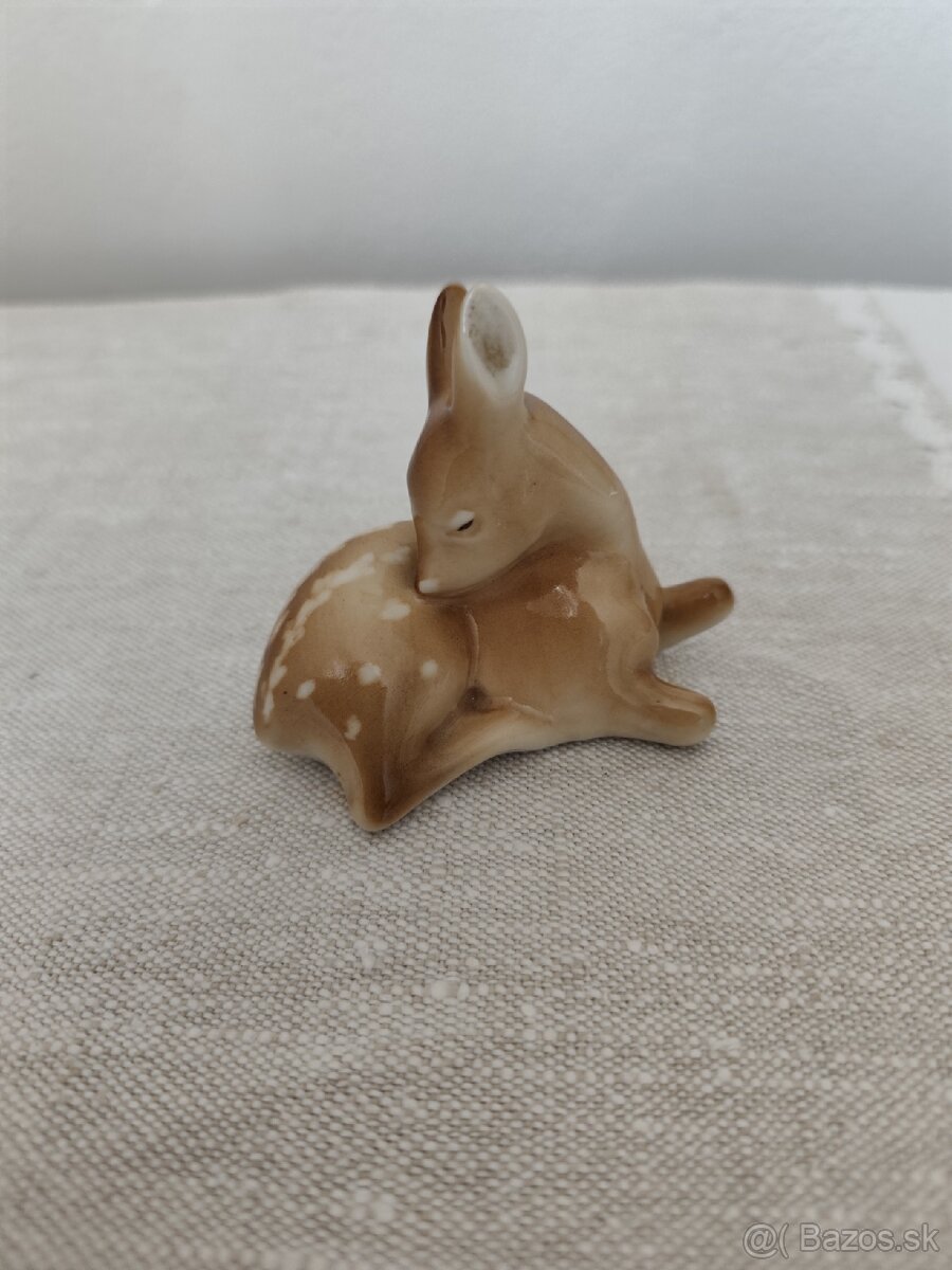 Royal dux srnka porcelánová soška