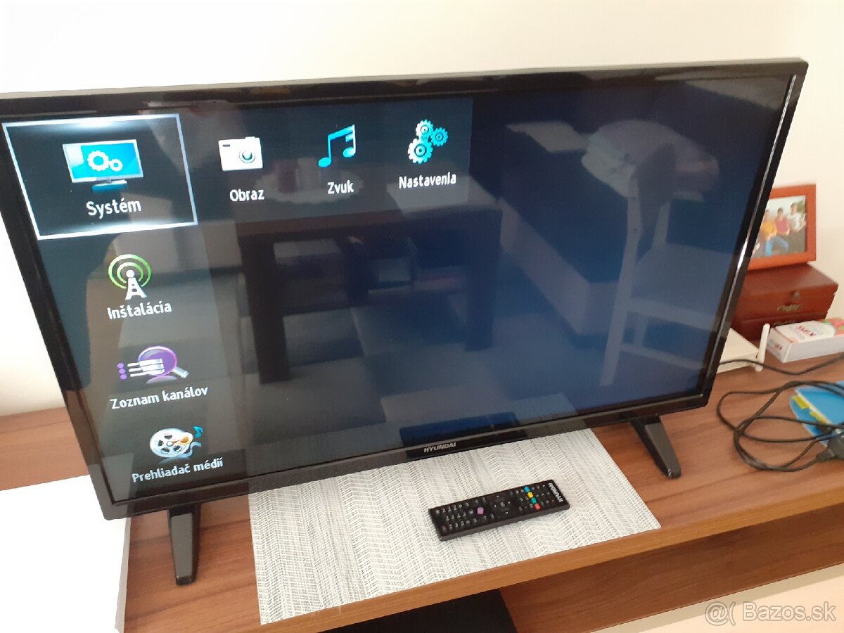 TV Hyundai HLP 32T443
