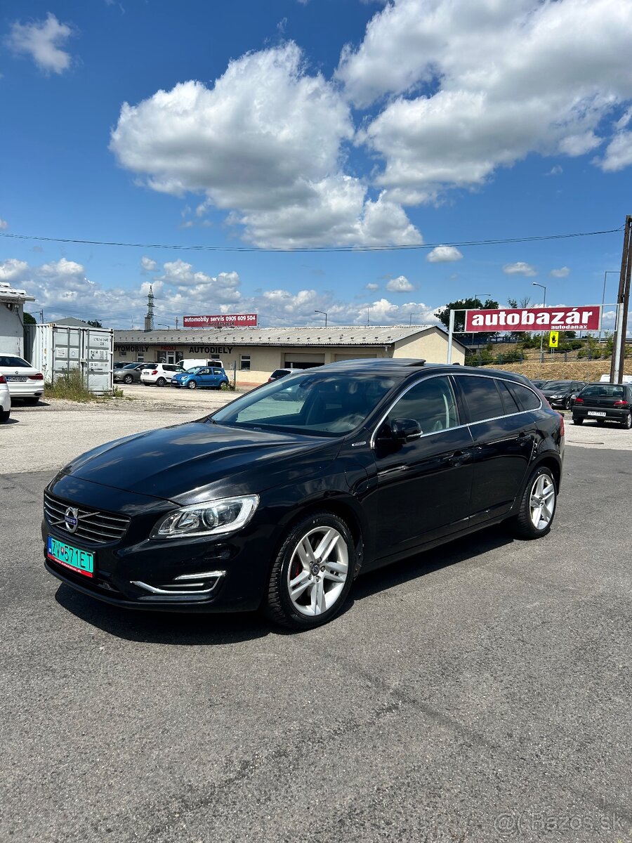 Volvo V60 D6