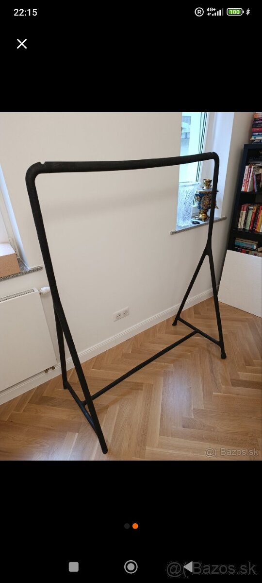 Vešiak IKEA