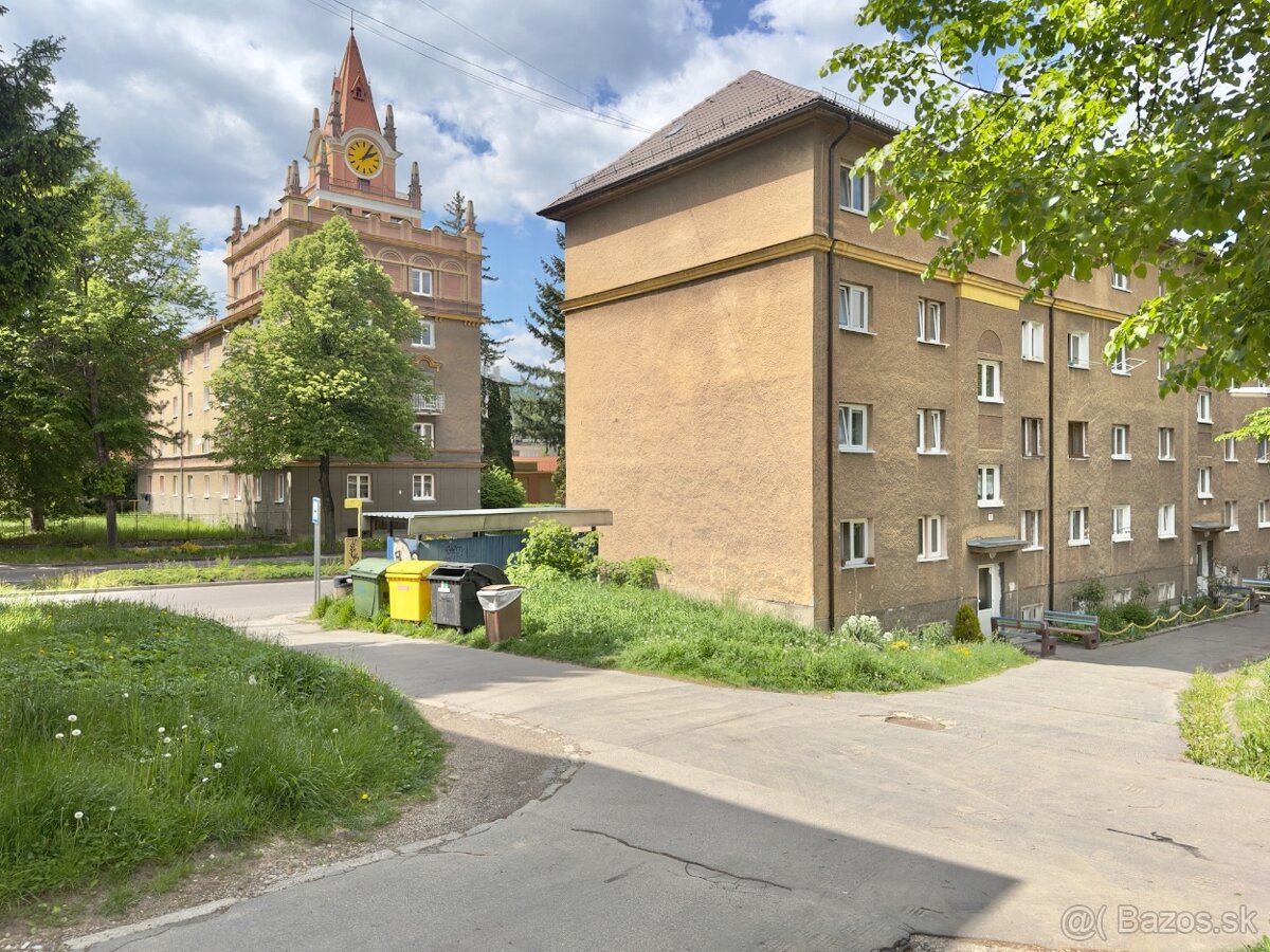 predaj 2 izbový byt, 59,4 m2, pri vežičke, Handlová