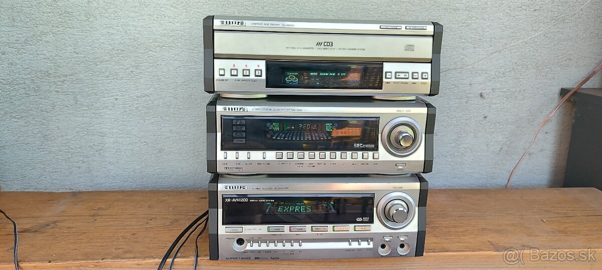 Hifi veža AIWA