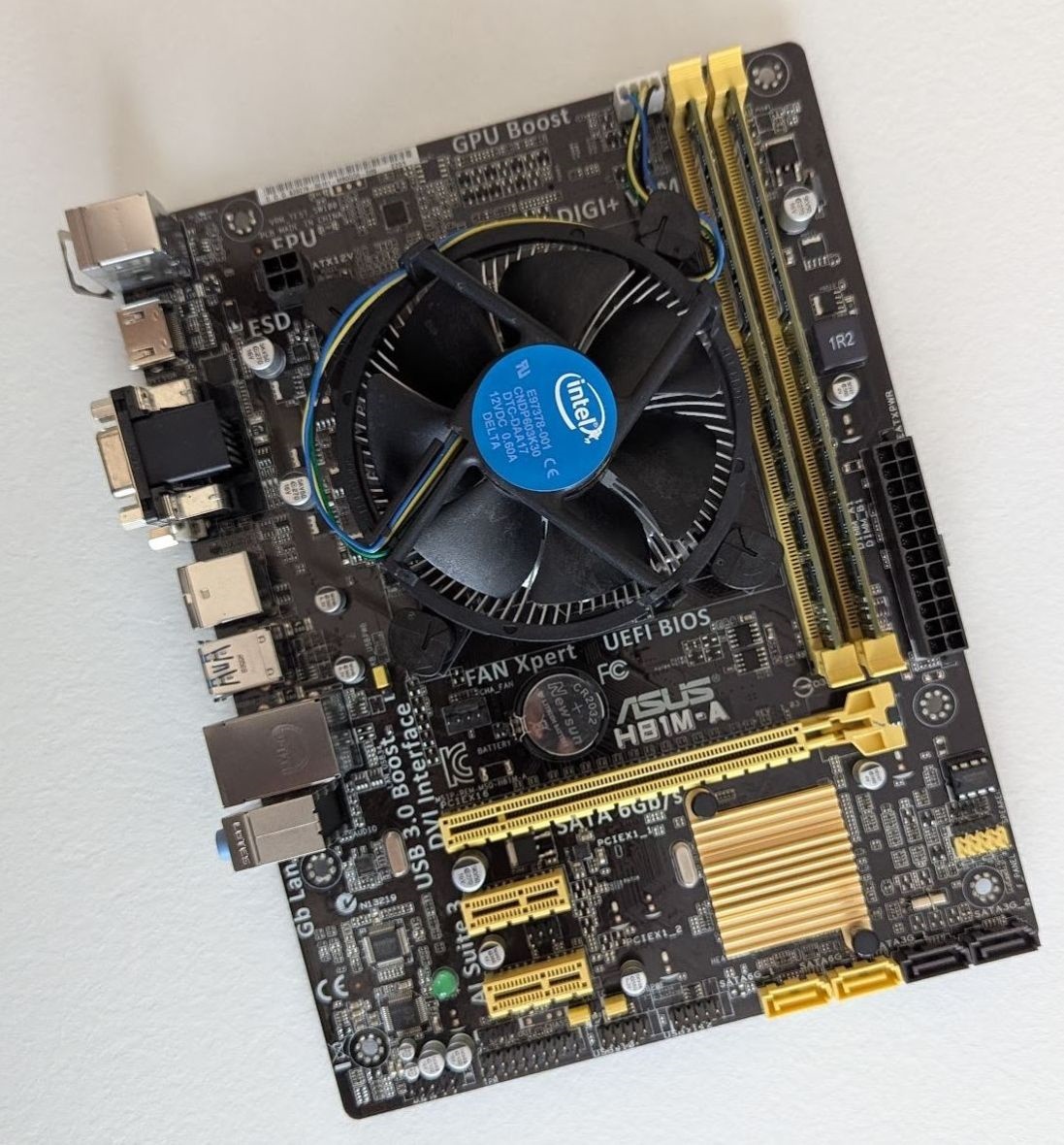 ASUS H81M-A + i5-4460 + 8GB DDR3