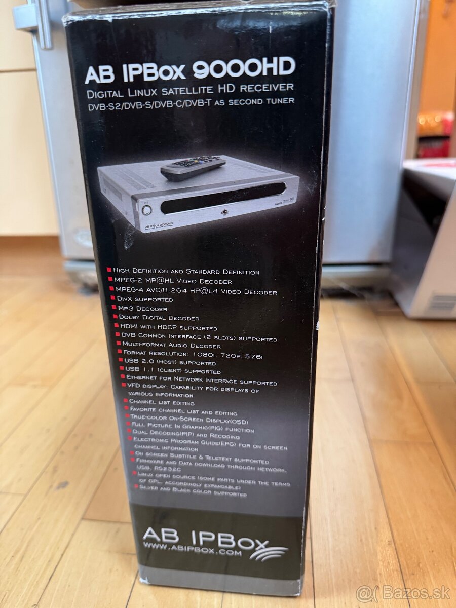 Satelitny HD receiver AP IPBox 9000HD