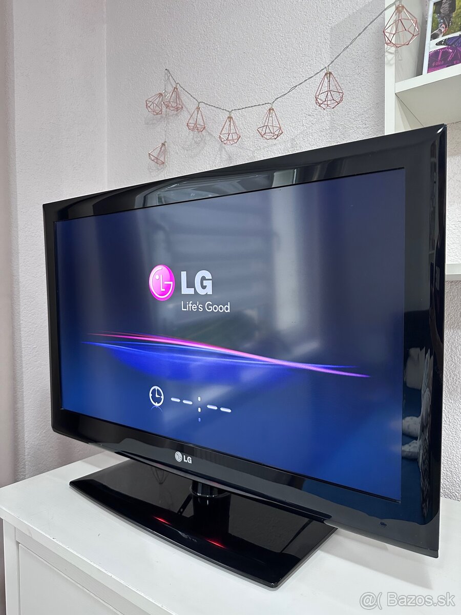 TV LG 32LE4500