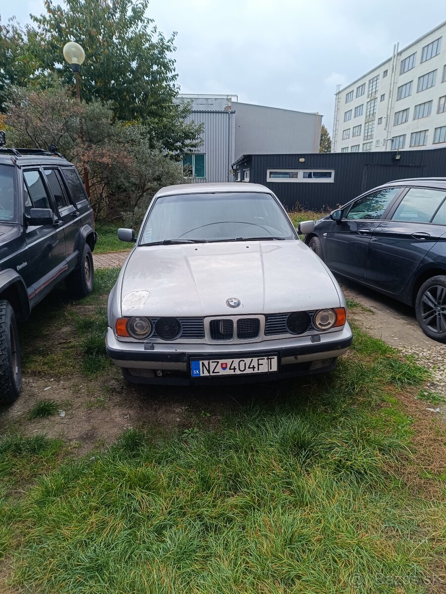 BMW 525TD