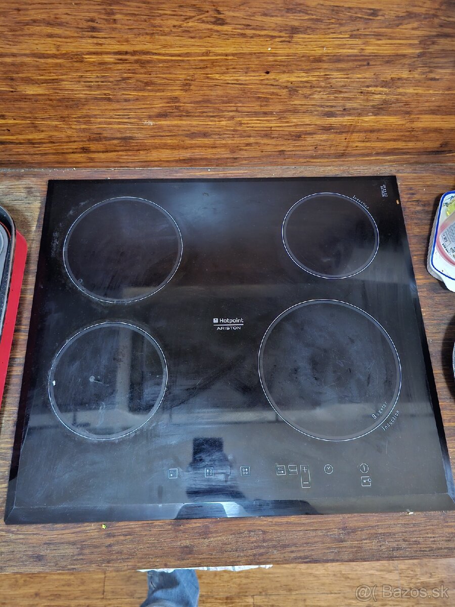 Predám kombinovanú varnú dosku Ariston KEC647B