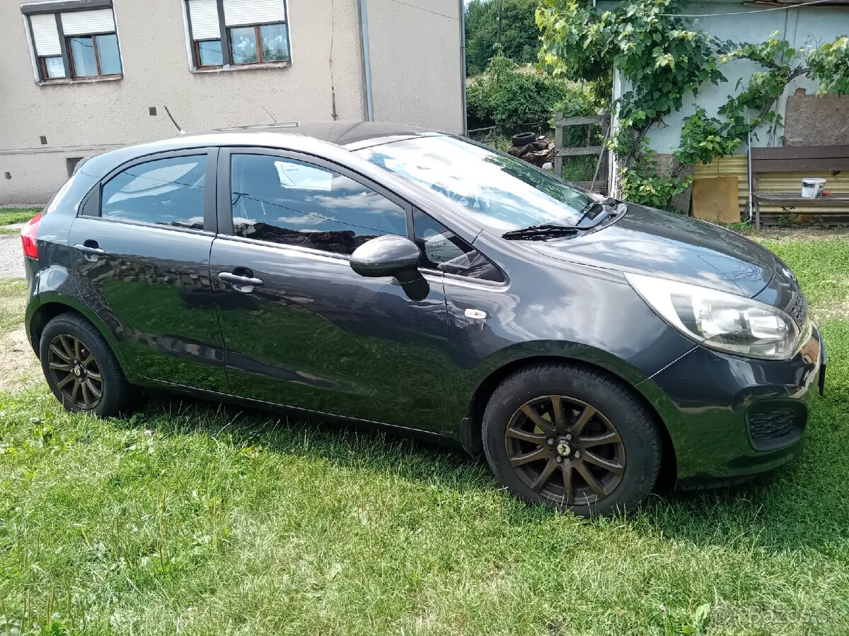 Kia Rio 1.2 benzín 62,5kW 2012