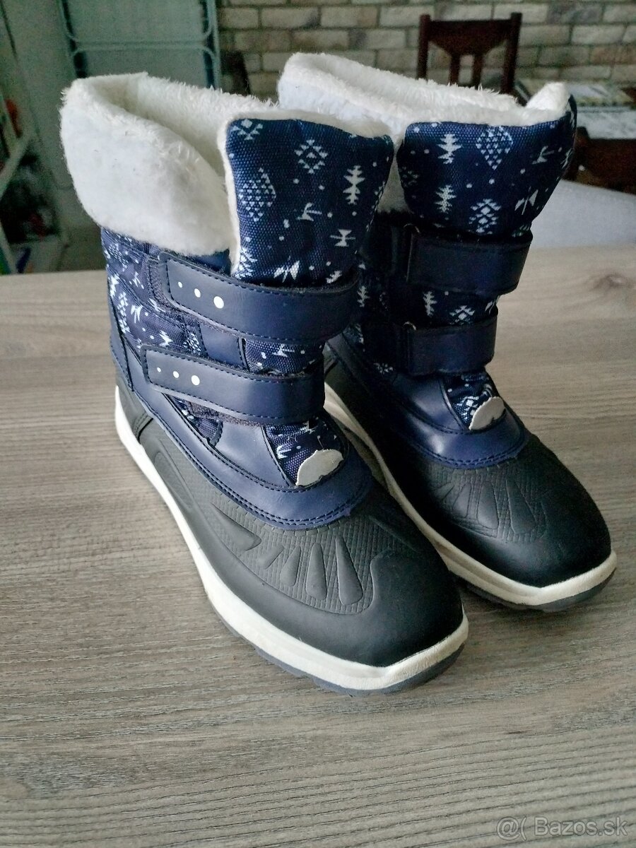 ZIMNÉ DETSKÉ TOPÁNKY