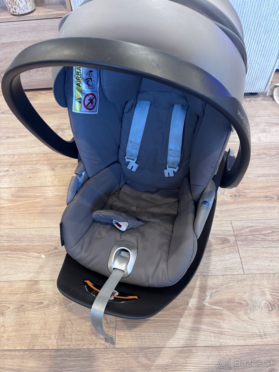 Cybex Cloud Z I-Size Plus + Isofix Základňa