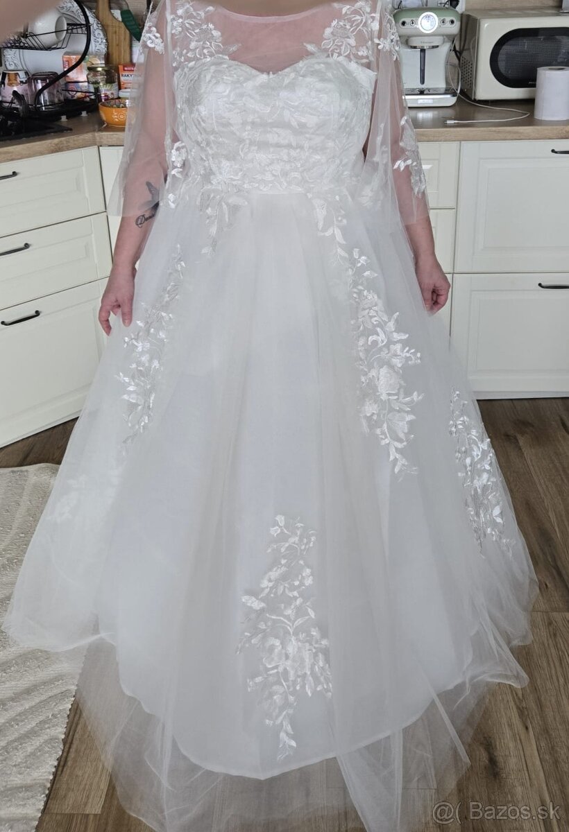 Predám svadobné šaty