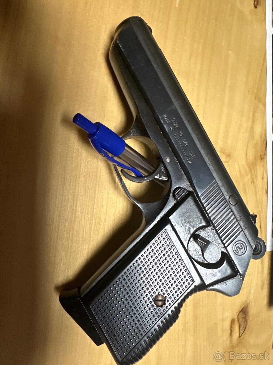 Pištoľ CZ 70