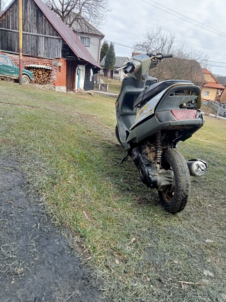 Skúter 50 4takt