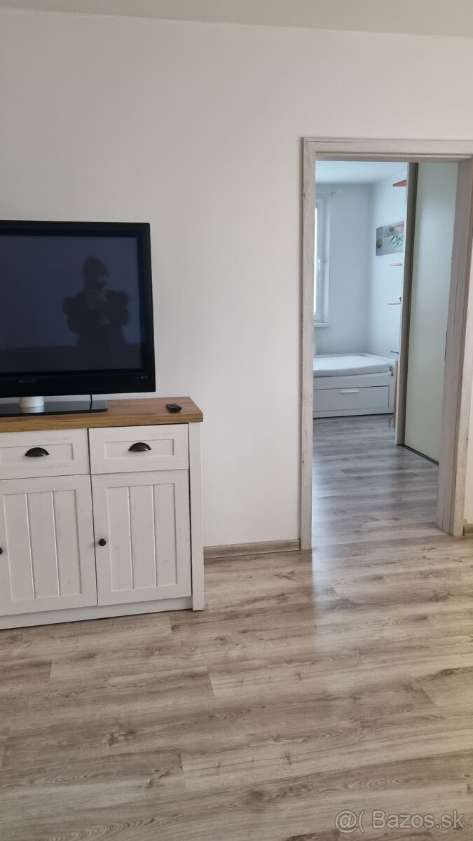 3izbový byt na Solinkách, Smreková - prenájom