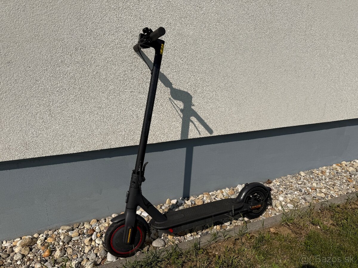 Elektrická kolobežka Xiaomi Mi Scooter Pro 2 | TOP stav