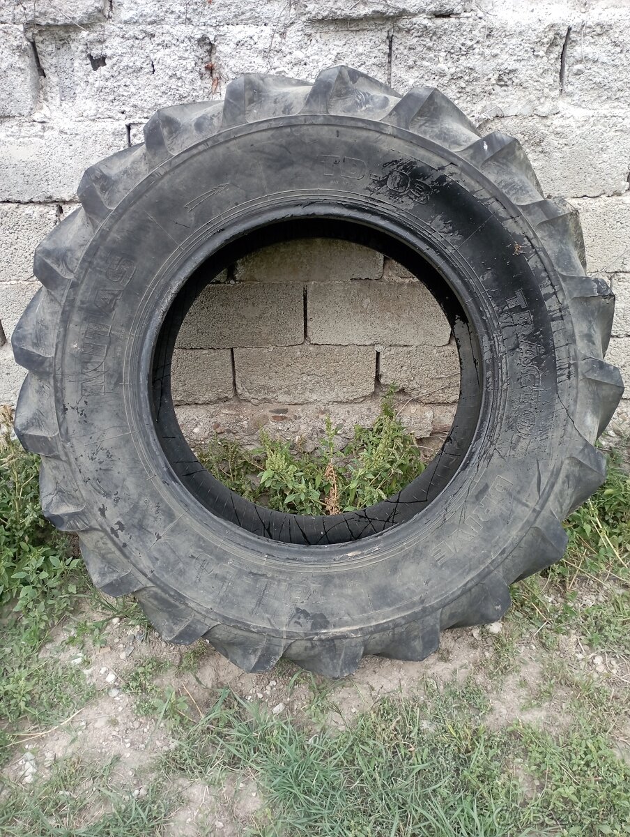 Pneu 16,9-30 Mitas