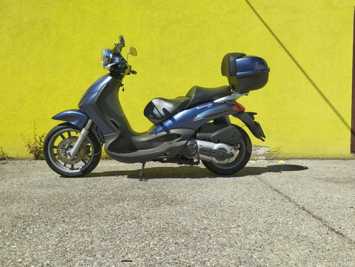 Piaggio Beverly 500