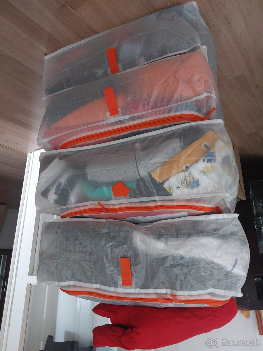 Kompletné vybavenie šatníka