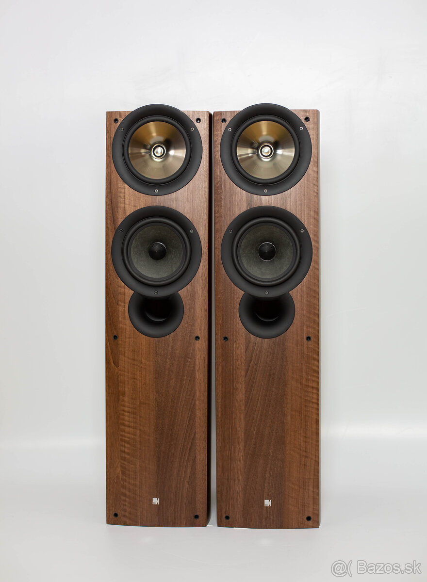 KEF iQ7