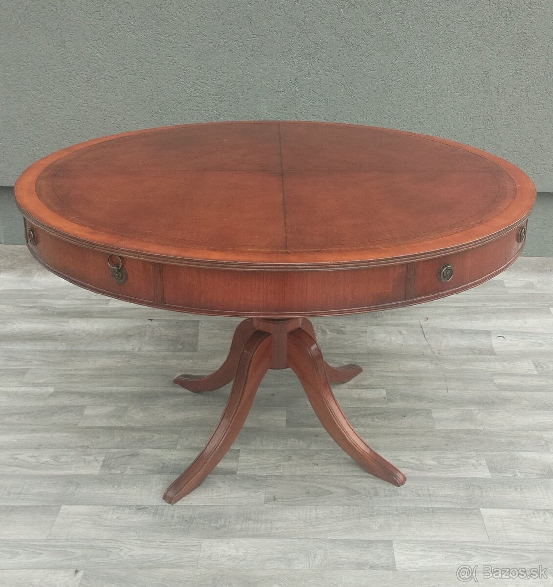 Stôl bubnový Regency.