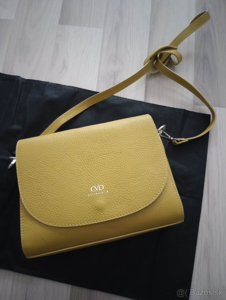 Dámska horčicová kožená kabelka