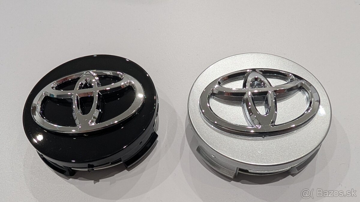 Stredové krytky TOYOTA 62mm