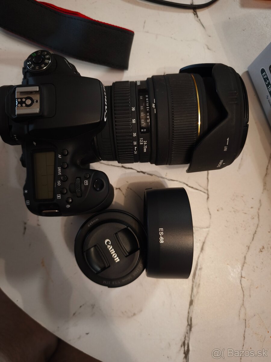 Canon 90D telo ešte rok v záruke