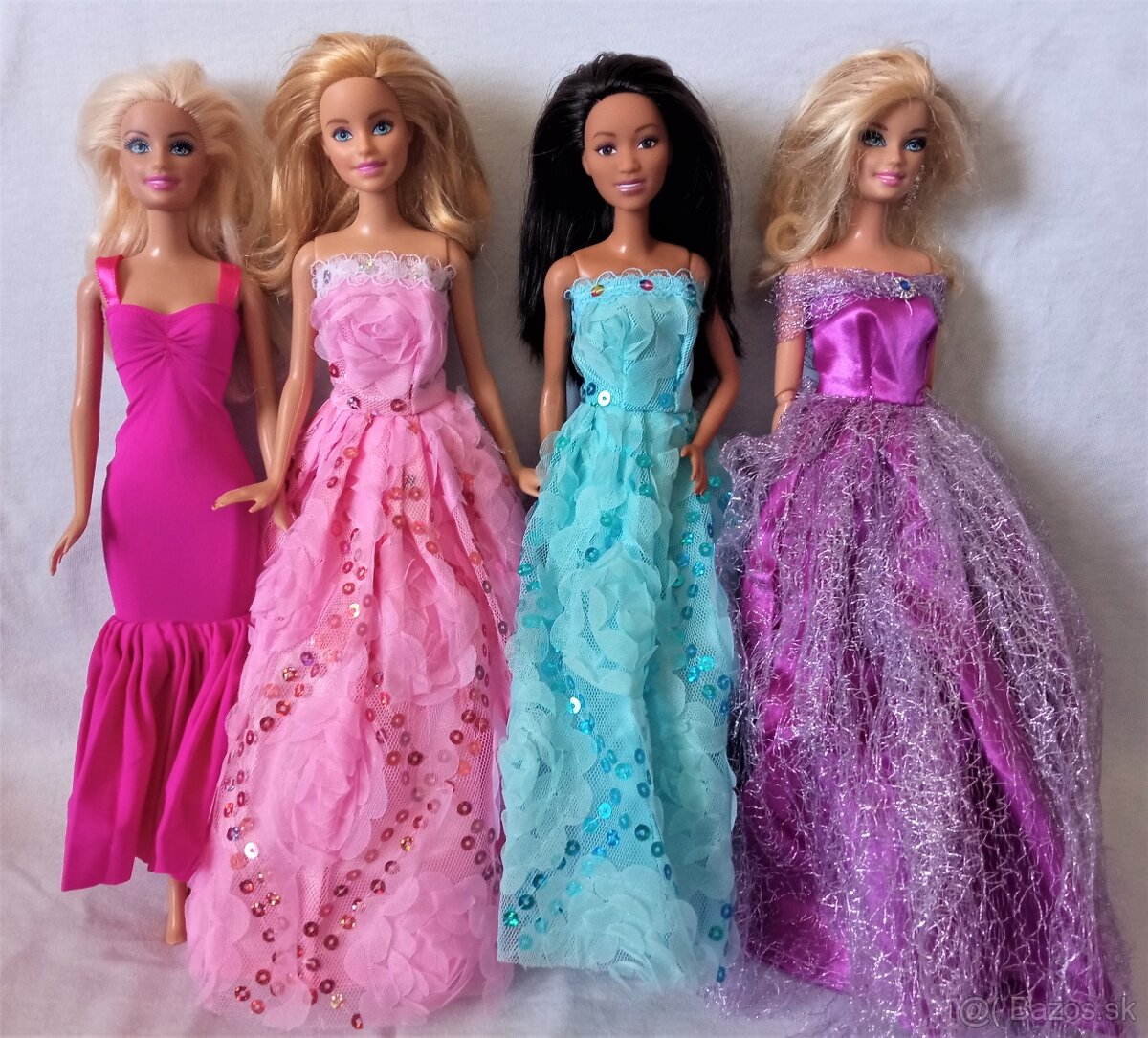 Krásne dlhé šaty pre Barbie viac druhov