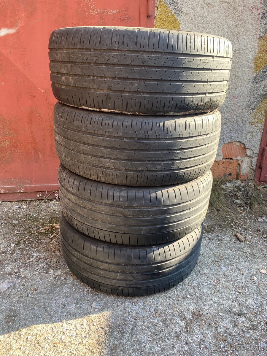 245/35 r20 Pirelli