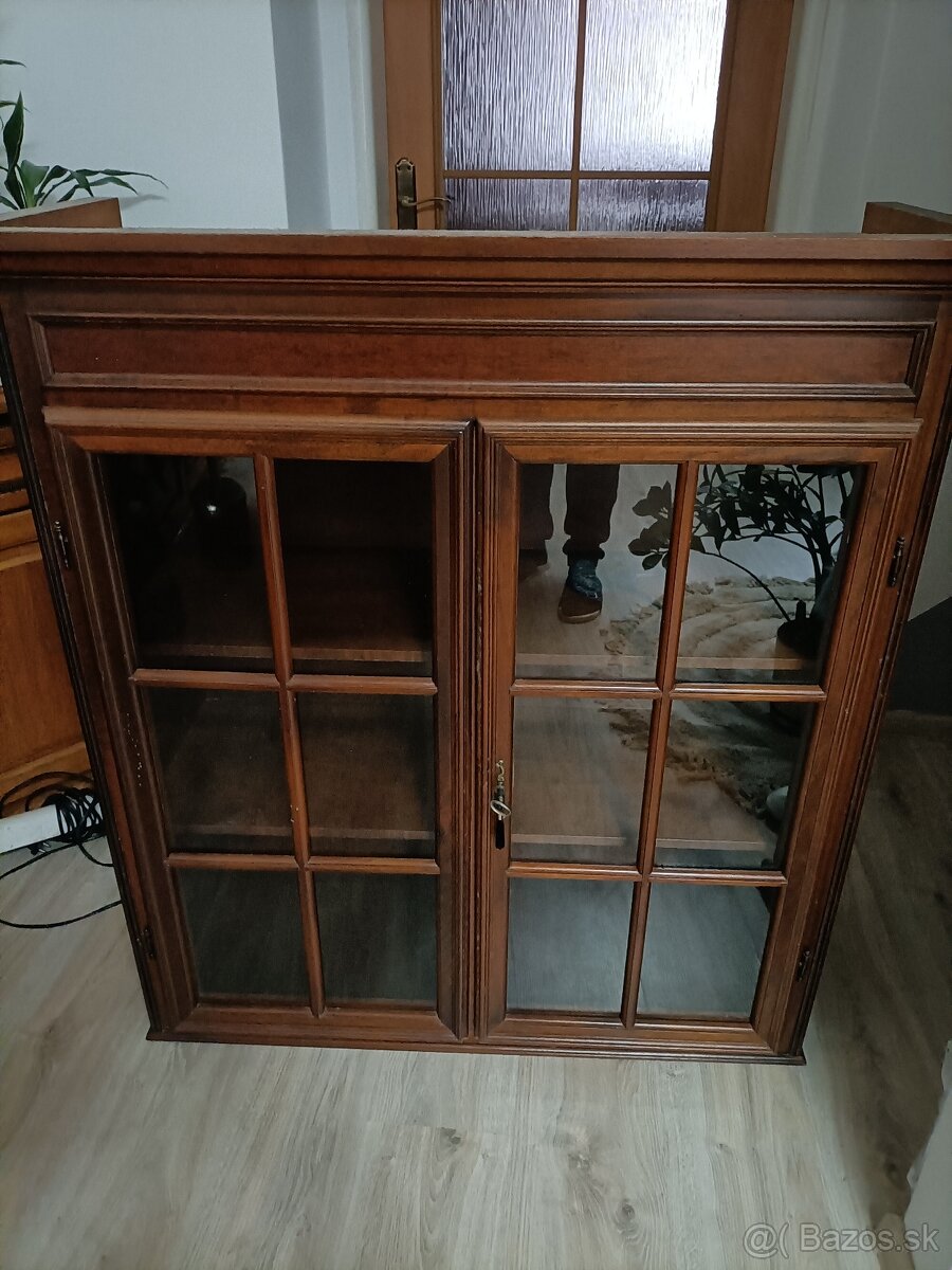 Nábytok na chatu alebo aj inde