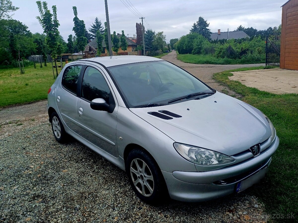 PREDÁM PEUGEOT 206