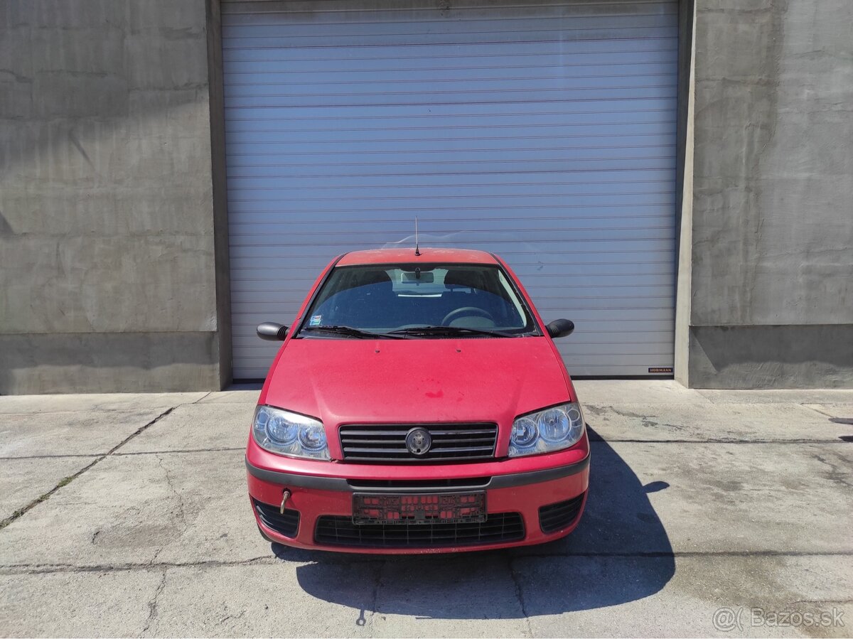 Predám náhradné diely na Fiat punto 2 1,2benzin 8V