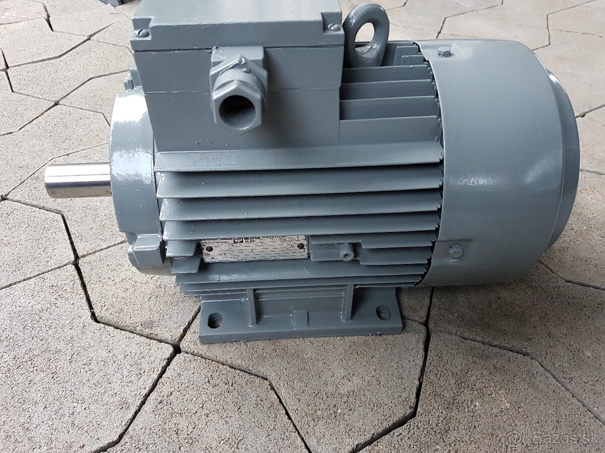 Predám pätkový el.motor 3kW 2900ot 380V