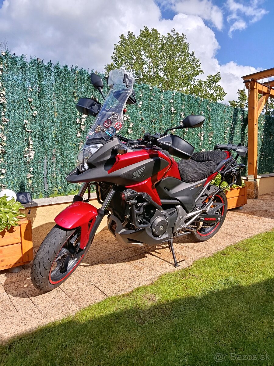 Honda NC750X DCT