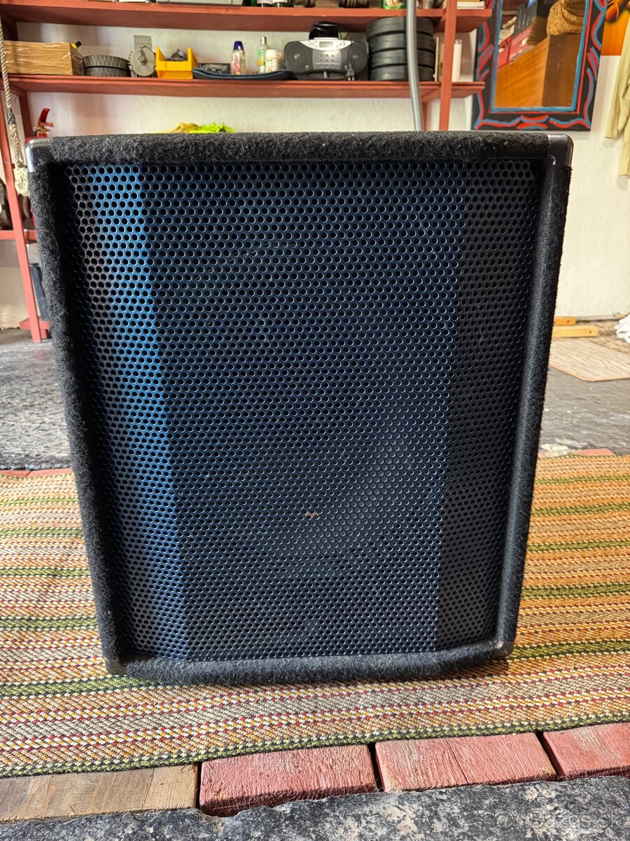 Subwoofer