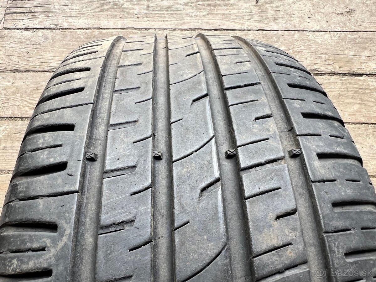 215/55R16 93V Barum Bravuris 3