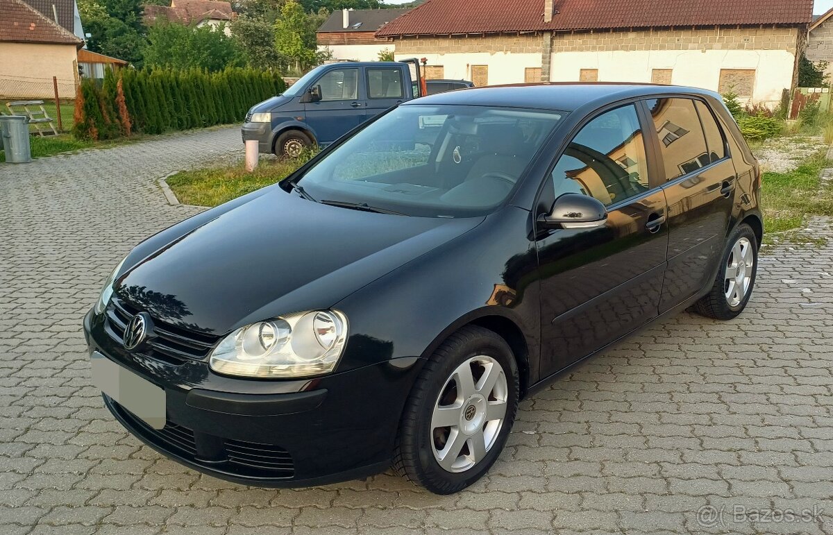 Volkswagen Golf V 1.4 16V 55Kw R.V. 02/2006 Comfortline M5