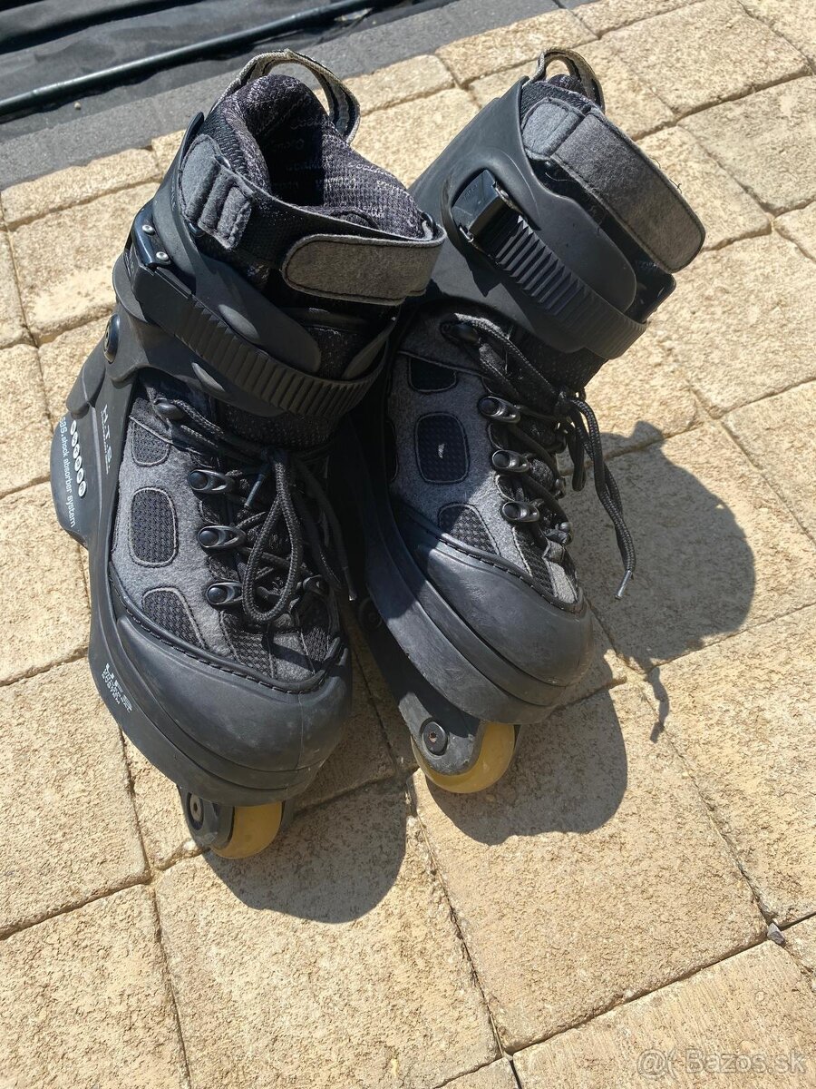 Korčule Extrem 2 Aggressive Professional a Inline Roces