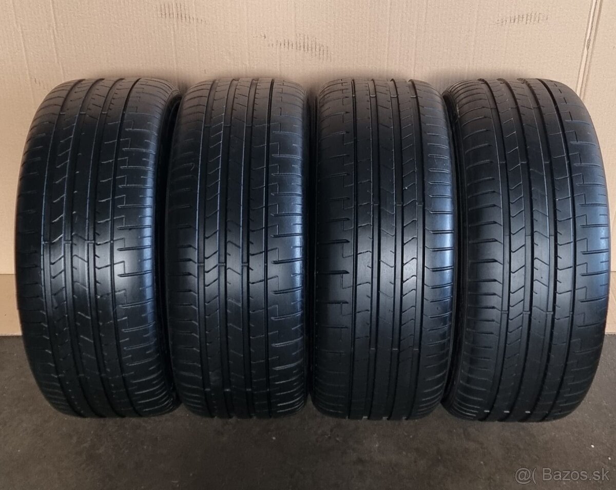 Letné pneumatiky Pirelli 235/35R19