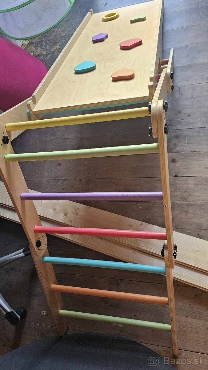 Montessori piklerov trojuholnik preliezka šmýkačka