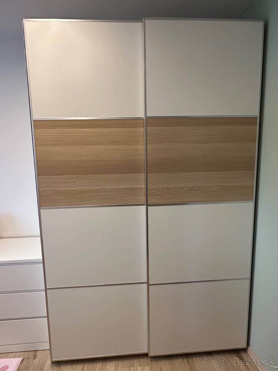 Ikea skriňa