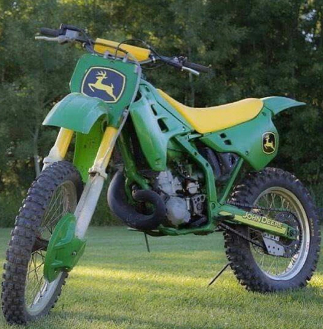 Predám Kawasaki John Deere