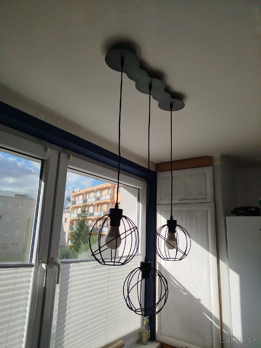 Luster Orbita