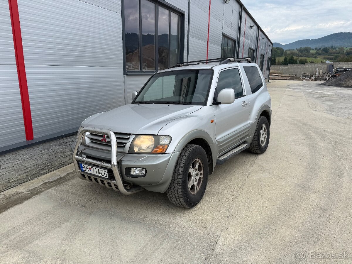 Mitsubishi Pajero 2.5 TD
