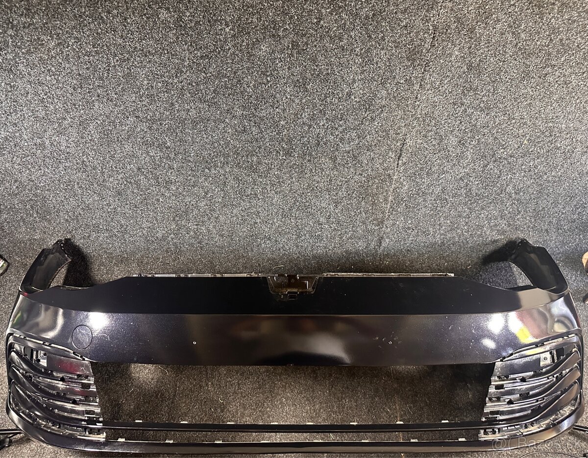 Nárazník VW Golf VIII