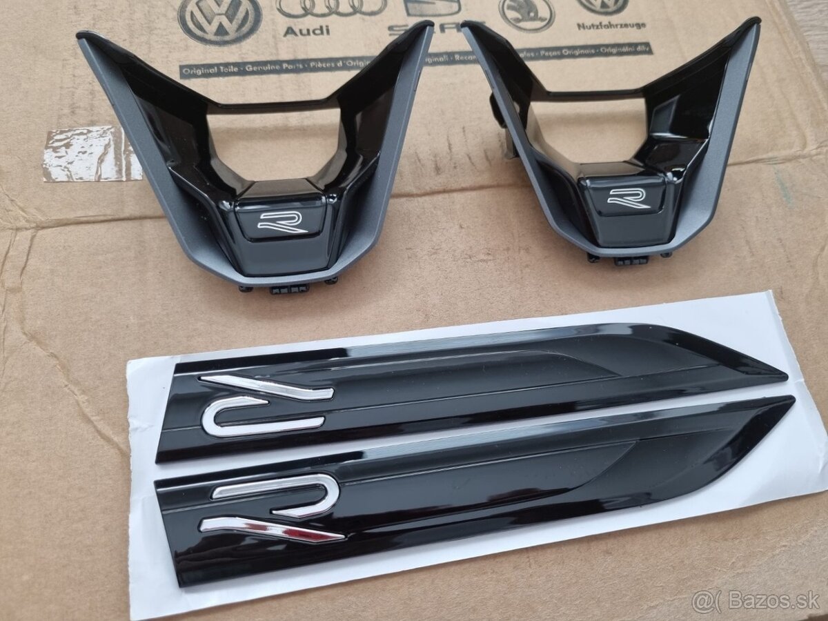 Rline kridelka na blatniky VOLKSWAGEN logo na volant