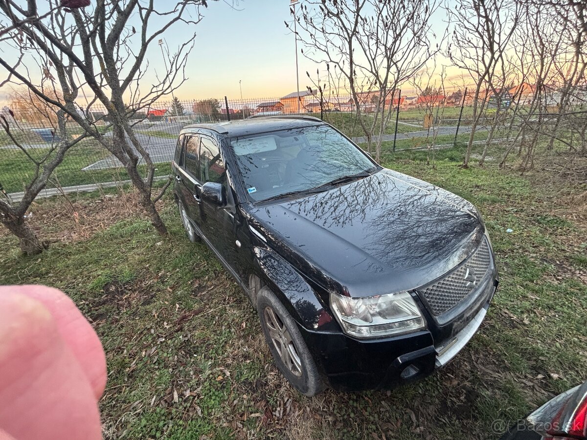 Suzuki Grand Vitara 2006 – 1.9 DDiS 95 kW 4x4 – na diely