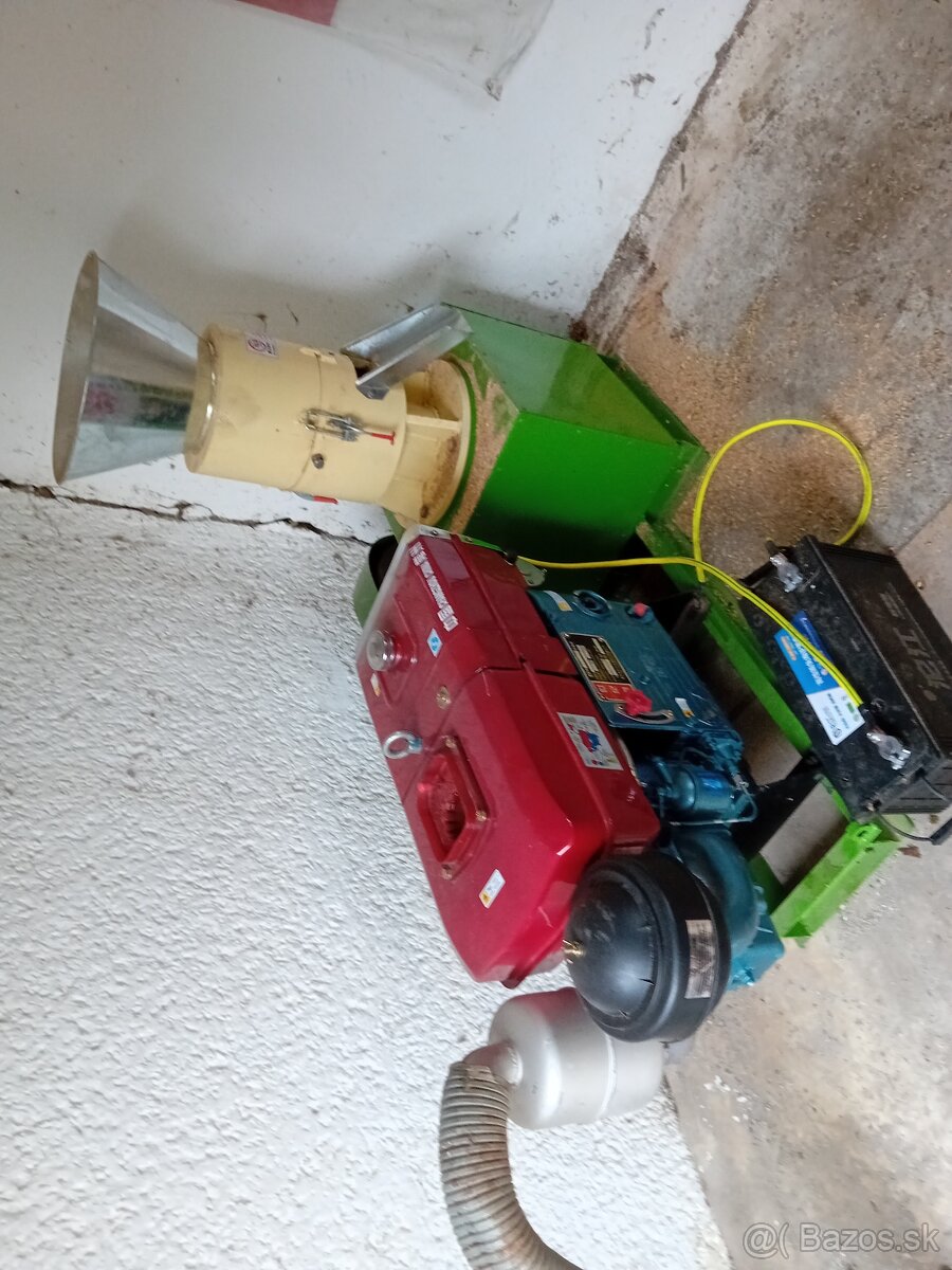 Ponúkam peletovaci dieselový lis