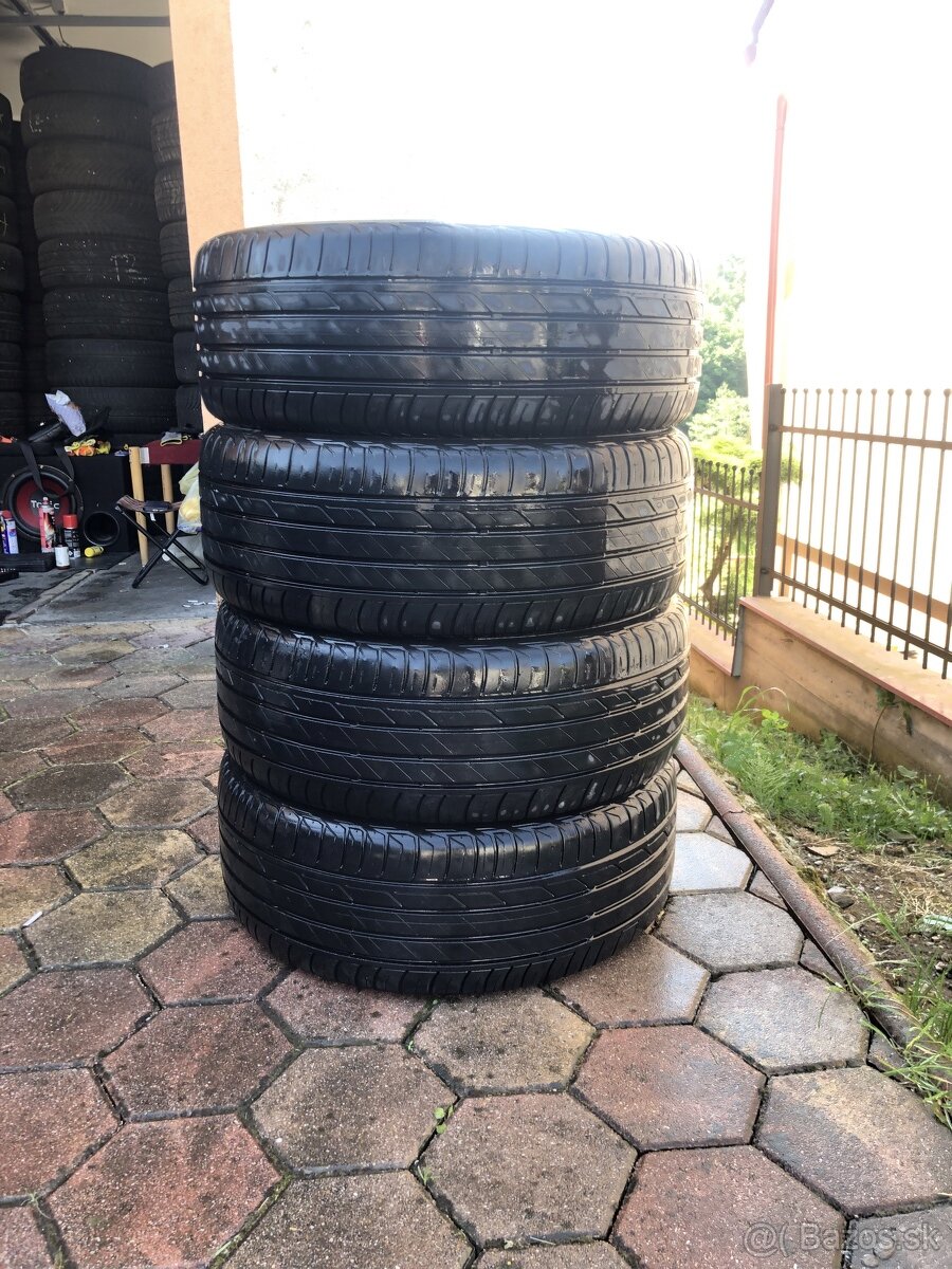 225/55 r17 turanza